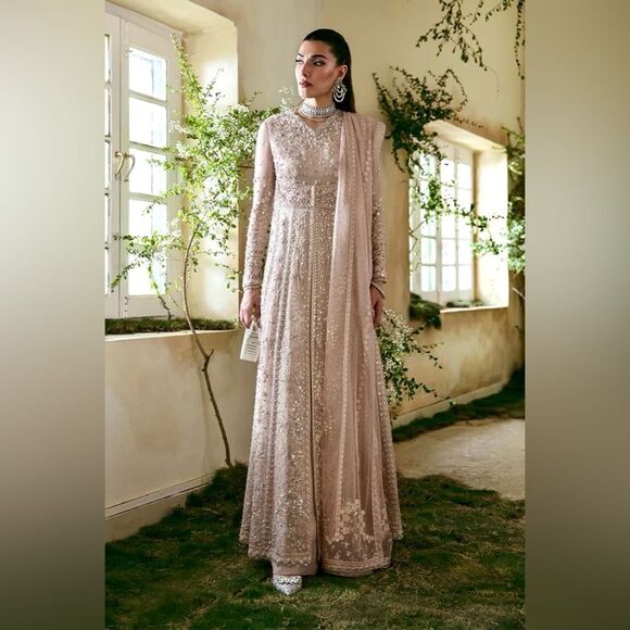SUFFUSE BY SANA YASIR PAKISTANI LUXURY DESIGNER WEDDING FORMAL DRESS BRIDAL - Picture 1 of 12